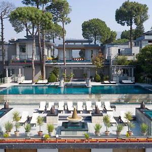 Moksha Himalaya Spa Resort